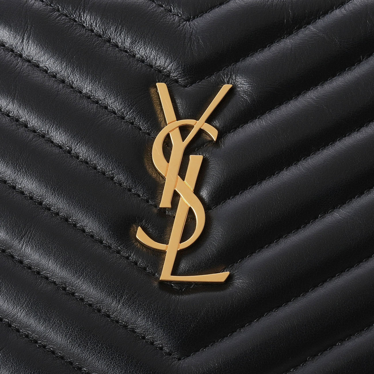 YVES SAINT LAURENT(USED)생로랑 440222 모노그램 쉐브론 클러치